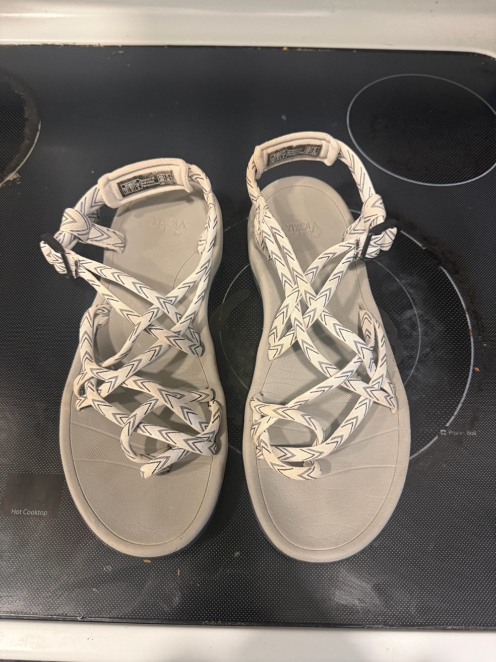 Women’s Neutral Strappy Outdoor Sandals with Chevron-Webbing